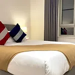Luxury 2 Bedroom Apartment Edgware Road Central London By Wild